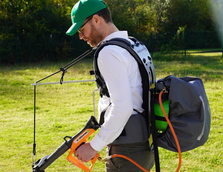 Pack mobility pour désherber les marches